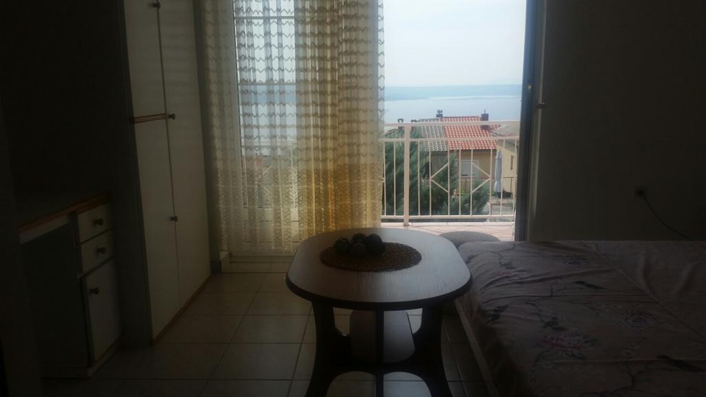 Apartmani Royal Zganec Crikvenica Esterno foto