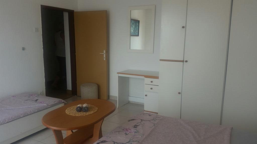 Apartmani Royal Zganec Crikvenica Esterno foto