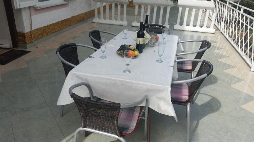 Apartmani Royal Zganec Crikvenica Esterno foto